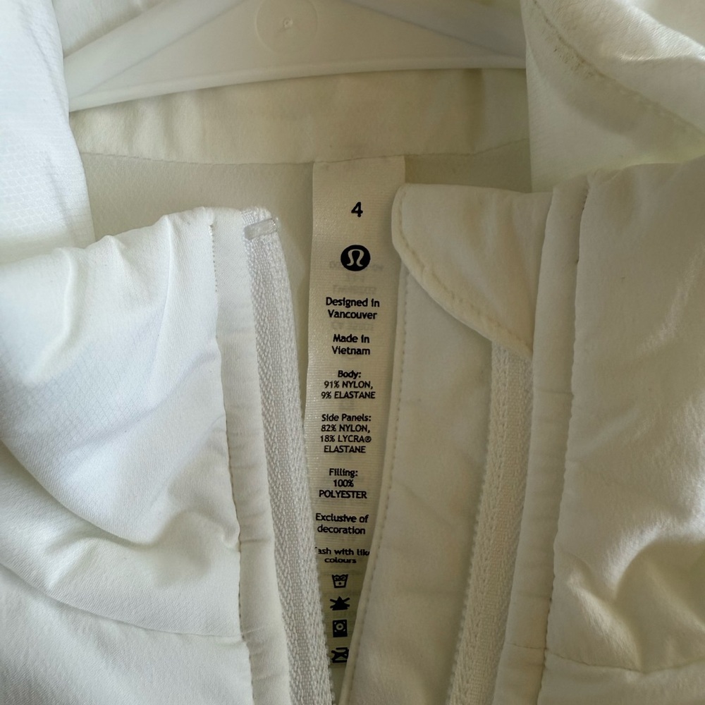 lululemon push your pace vest - Picture 3 of 4